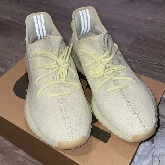 adidas gazelle silver green womens Adidas Yeezy Boost 350 V2 'Butter' - Butter/Butter/Butter main image 1
